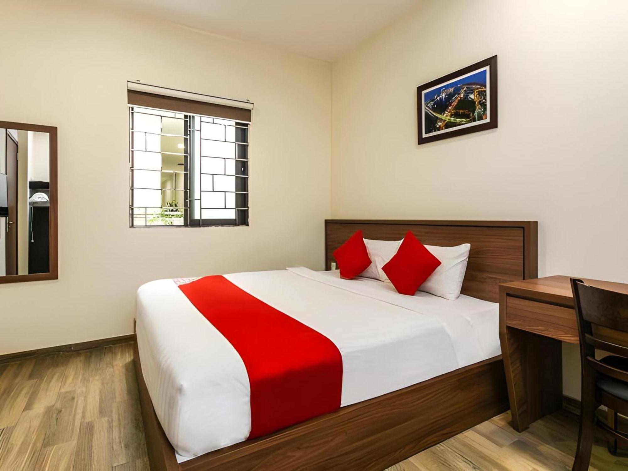 Oyo 563 Mytown New York Hotel Taguig Luaran gambar