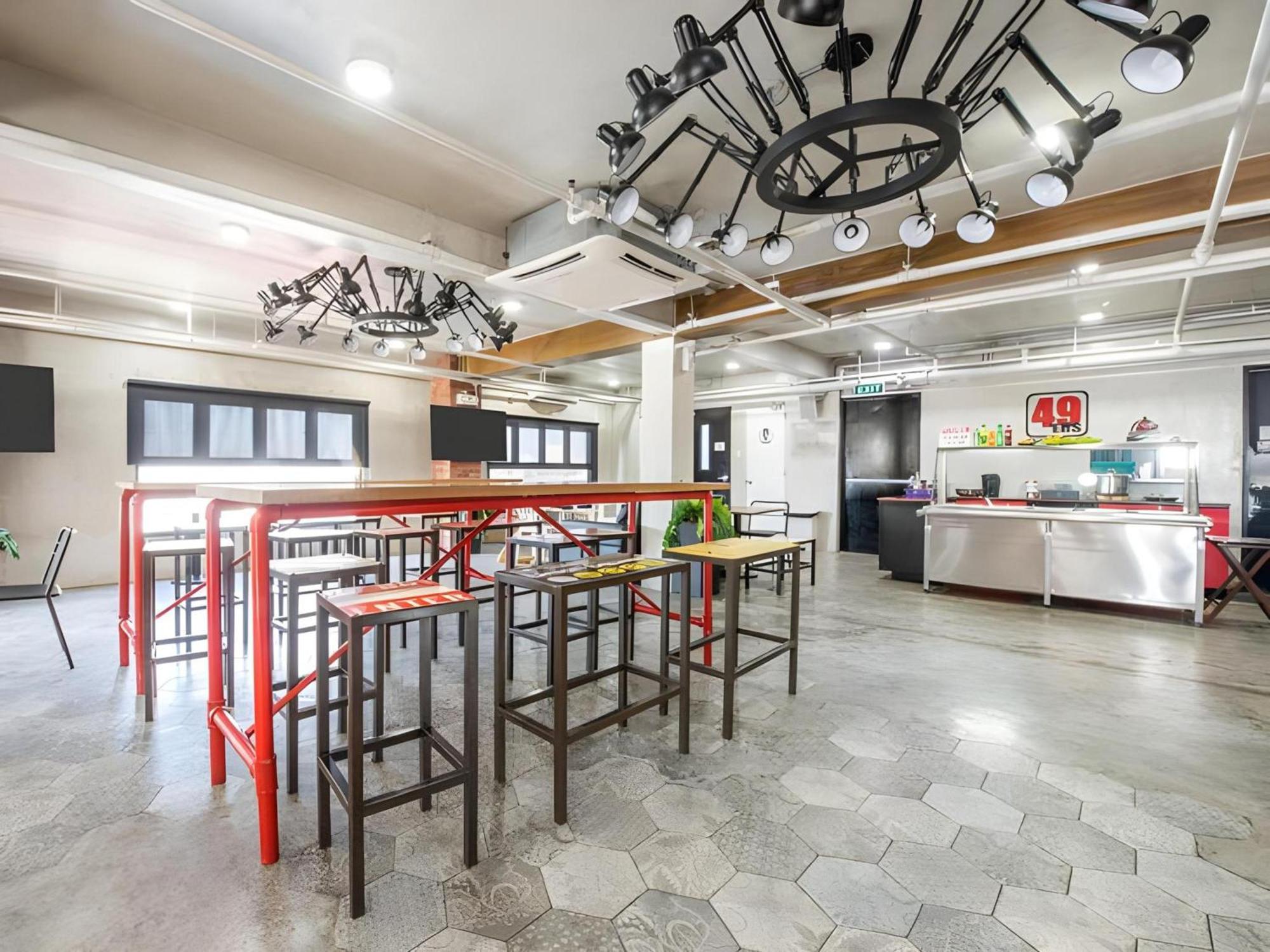 Oyo 563 Mytown New York Hotel Taguig Luaran gambar