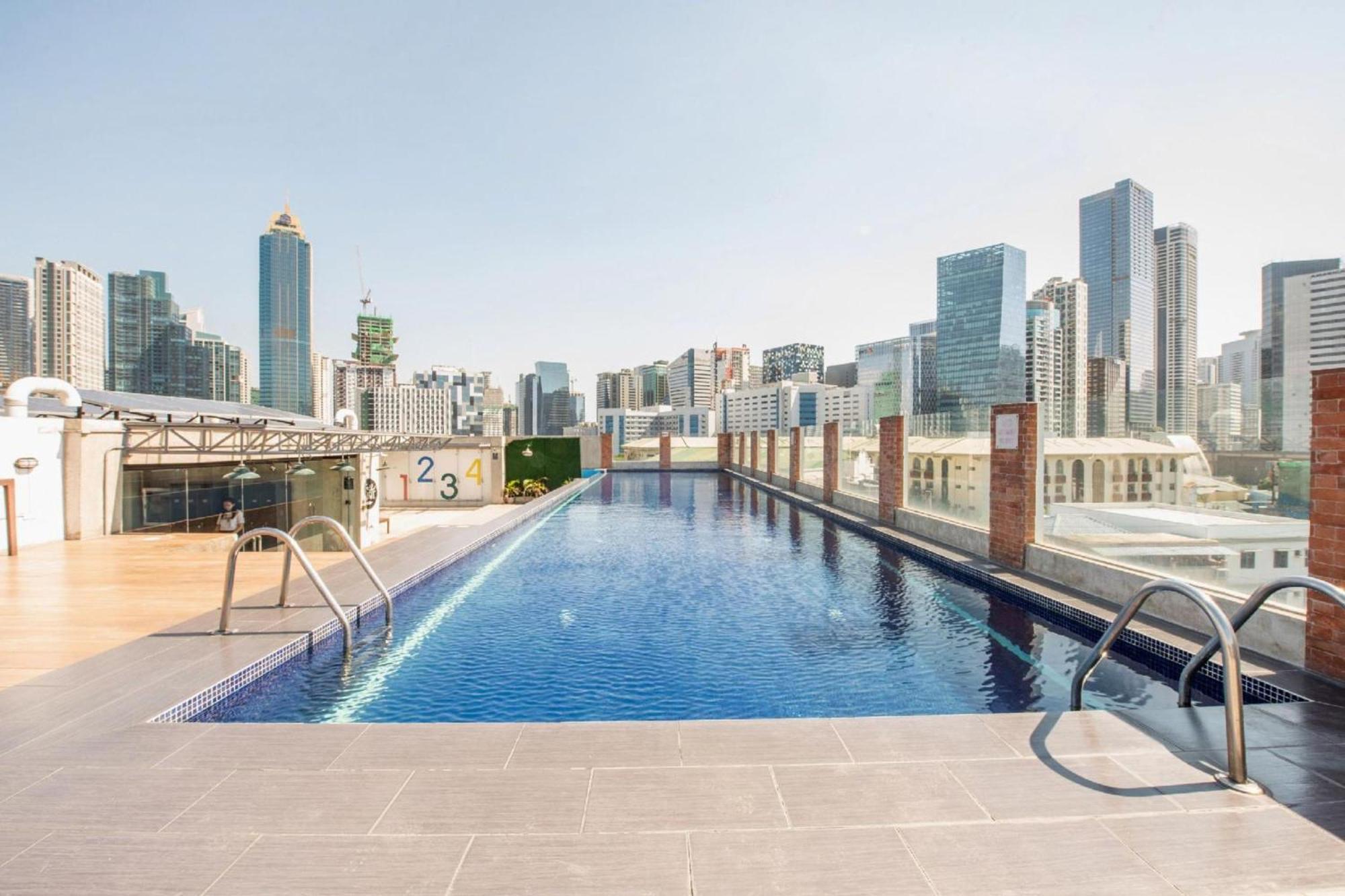 Oyo 563 Mytown New York Hotel Taguig Luaran gambar